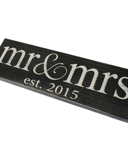 Mr and Mrs Est 2015 Vintage Wood Sign for Wedding Decoration